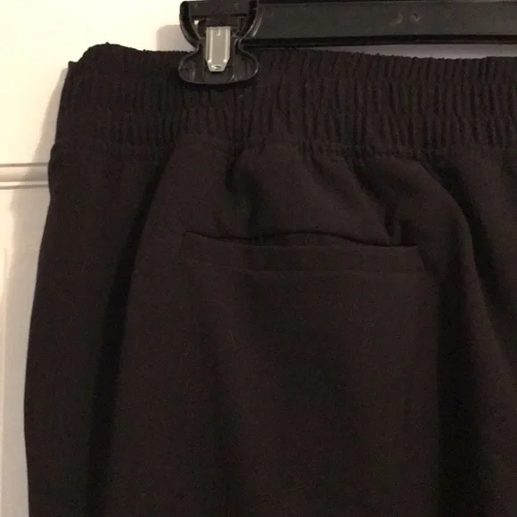 Time and True Women’s casual Pull-On pants color black size L (12-14) - Picture 12 of 16